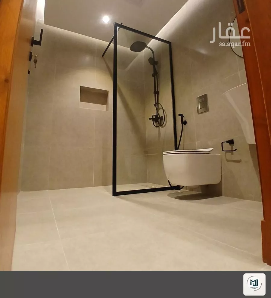 فيلا 5 غرف في الزمرد، جدة 13