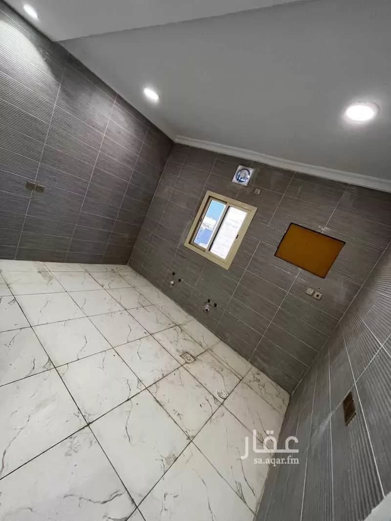 3 bedroom apartment in Al Rawabi, Madinah 5