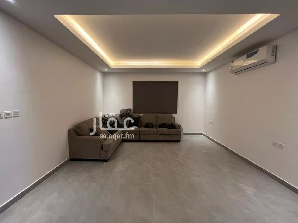 شقة 3 غرف في العارض 4