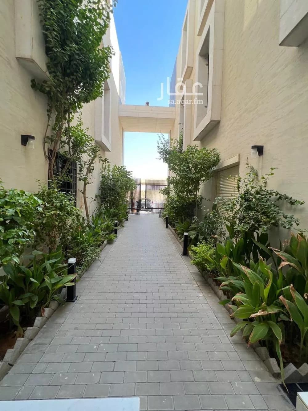 شقة 3 غرف في العارض 5