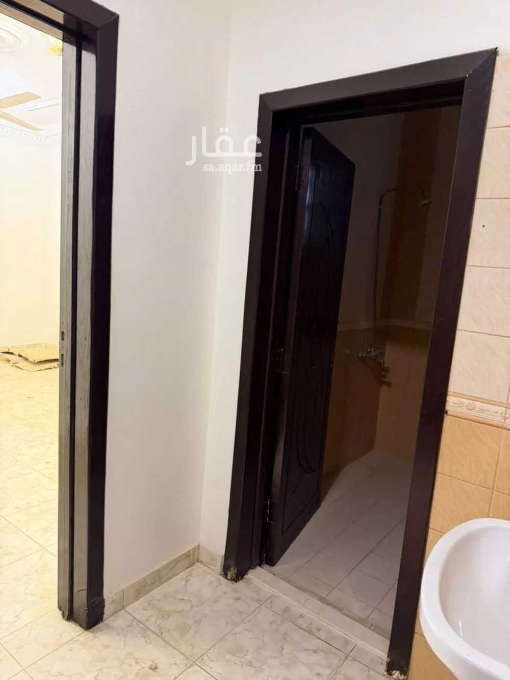 3 bedroom apartment in Dhahrat Laban 2