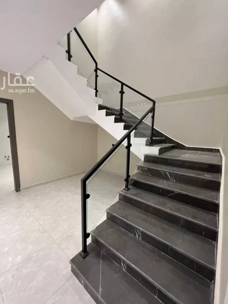 فيلا 11 غرف في الرحمانية، جدة 4