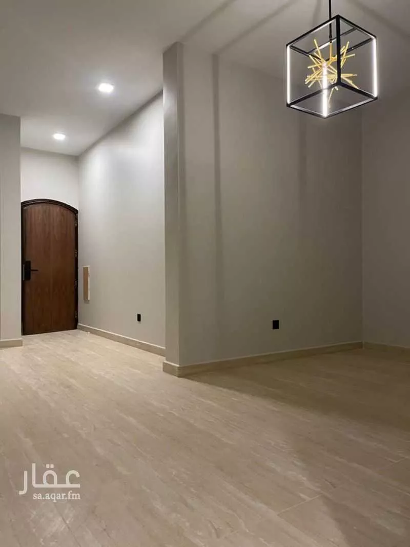 عمارة 5000 م² في الرائد 9