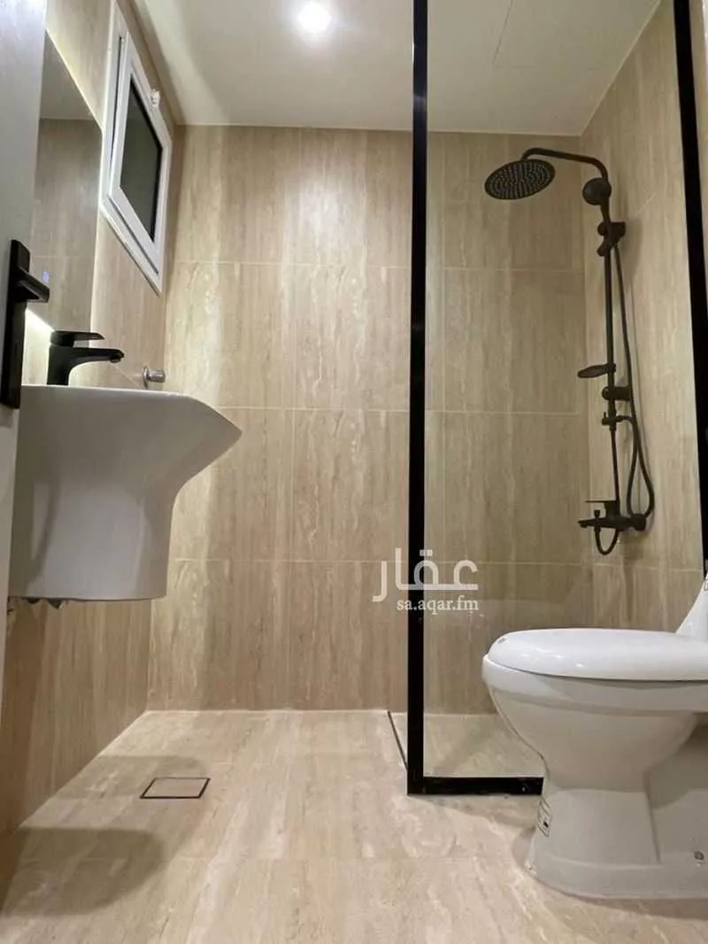 عمارة 5000 م² في الرائد 10