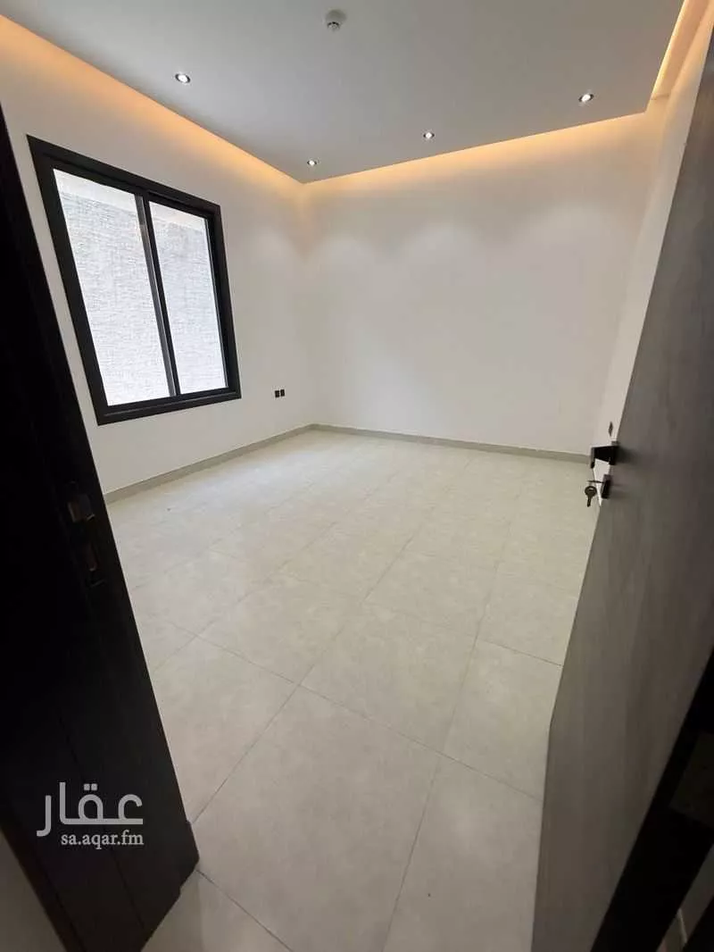 900 sqm building in Al Narjis 1
