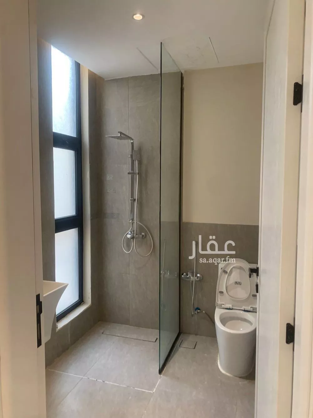 فيلا 7 غرف في الرمال 2