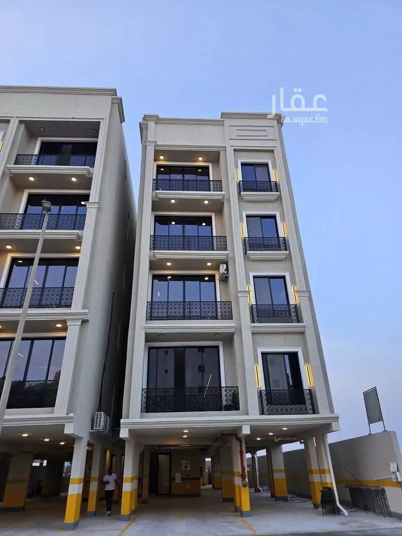 5 bedroom apartment in Al Fardus 4