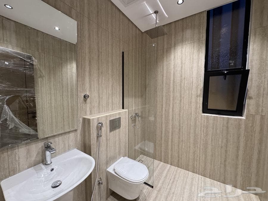 9 bedroom villa in Al Ukayshiyyah 8