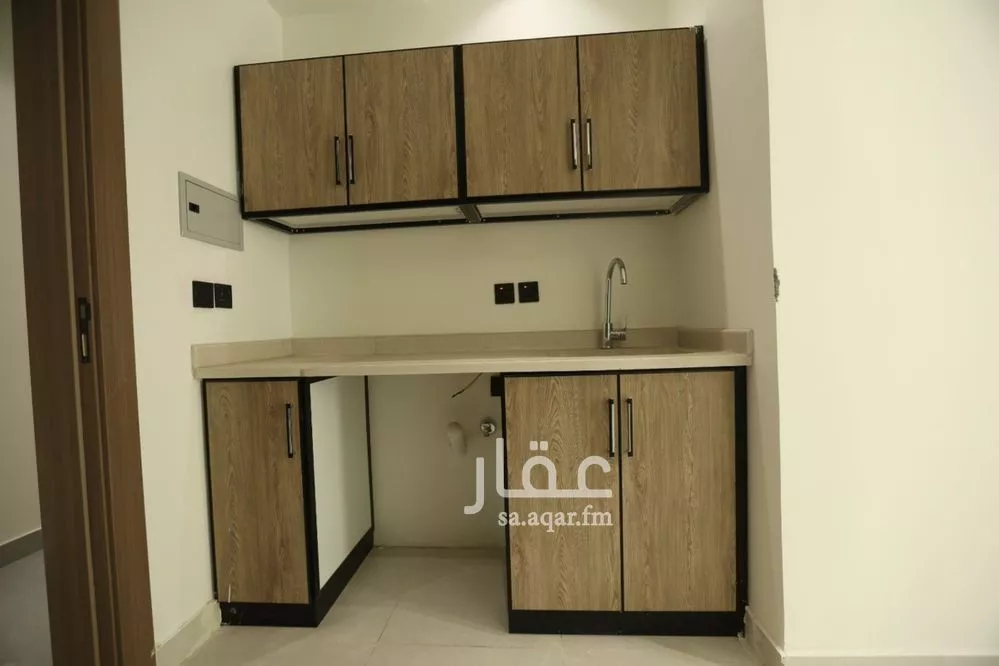 شقة 1 غرف في الورود 21