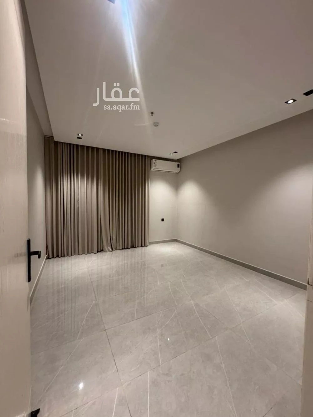 شقة 3 غرف في الرمال 6