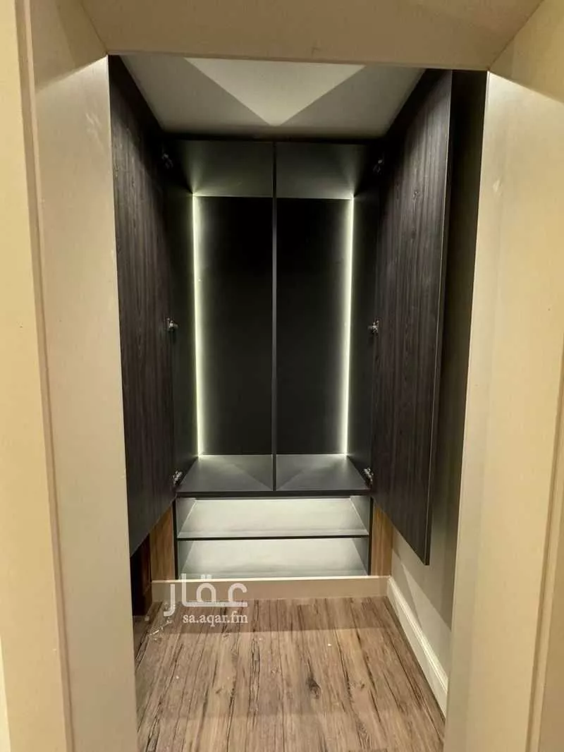 1 bedroom apartment in Ash Shati Al Gharbi, Eastern Province 3