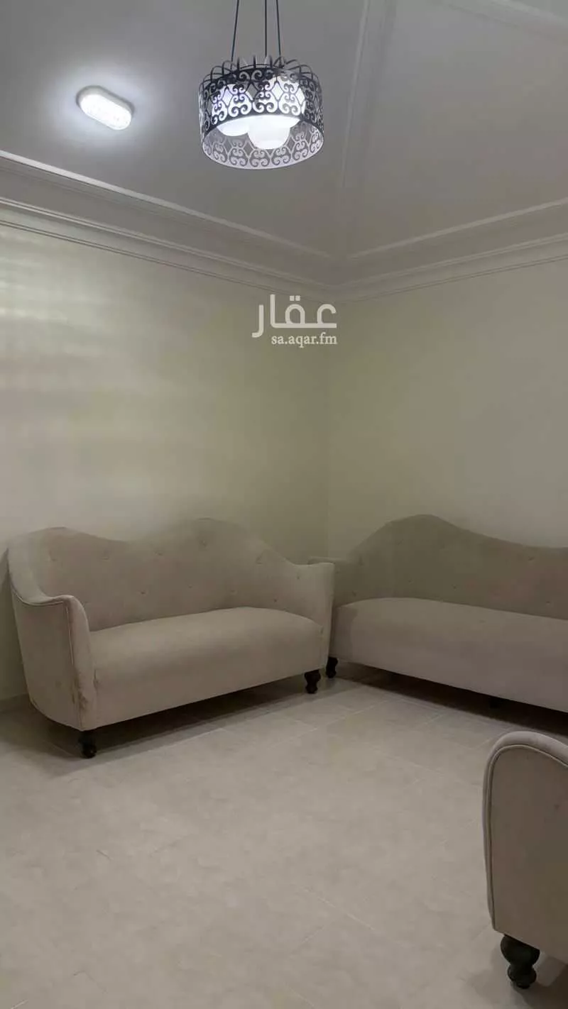 3 bedroom apartment in Al Difa, Madinah 3