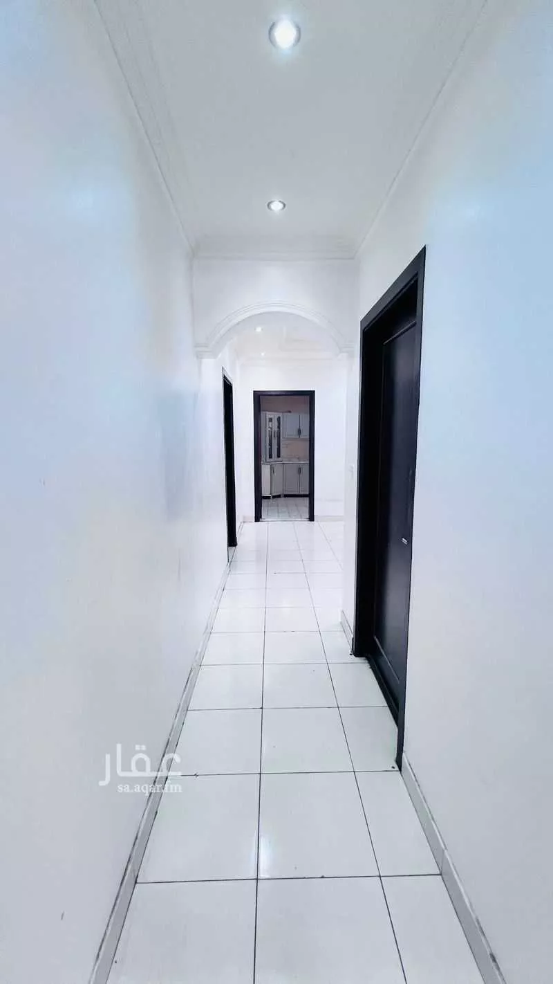 5 bedroom floor in Al Khaleej 6