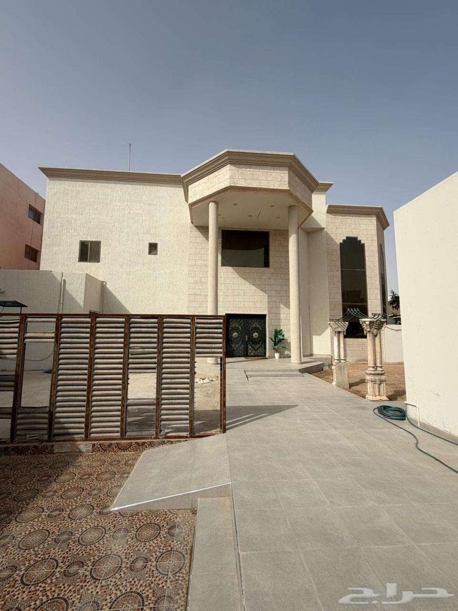فيلا 7 غرف في السلمانية الرابع 5