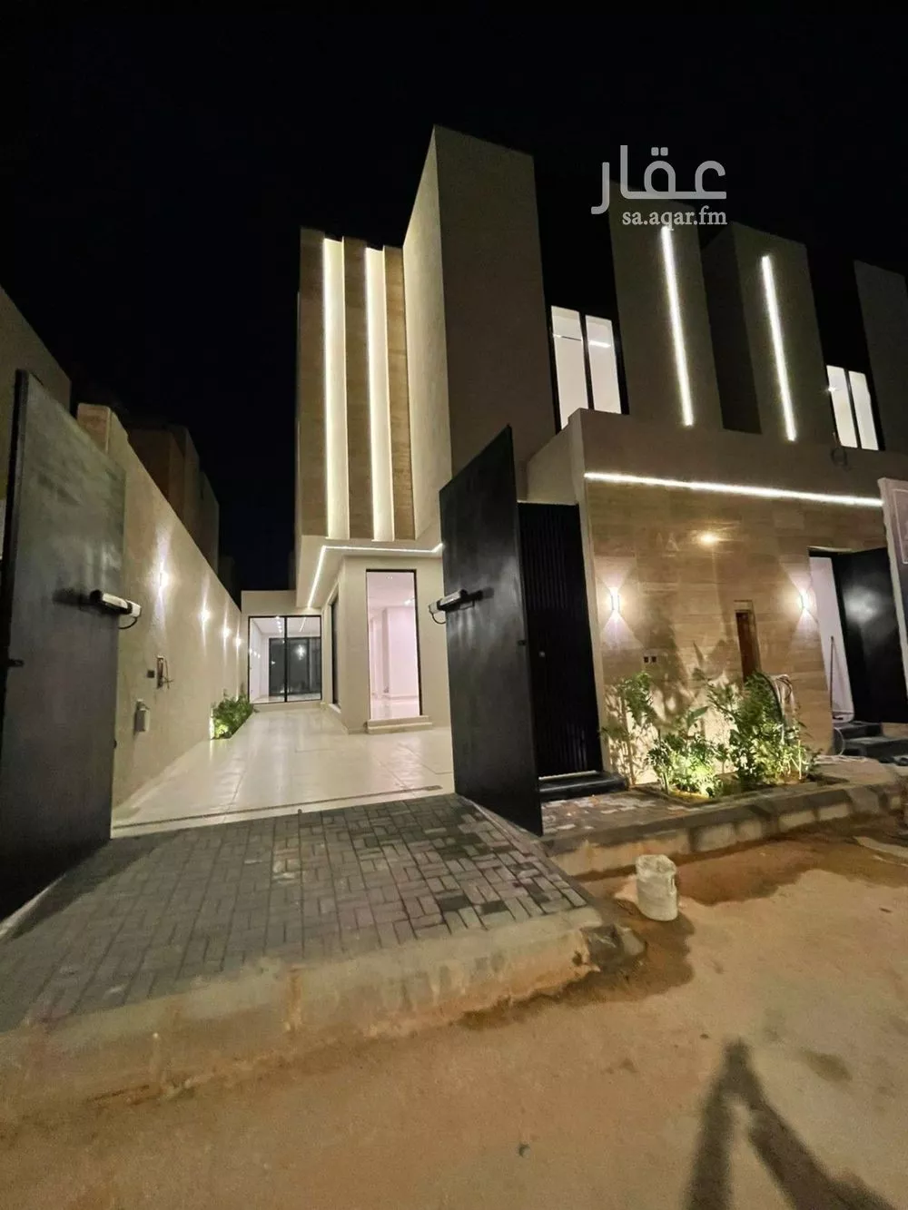 5 bedroom villa in Al Nahda 1