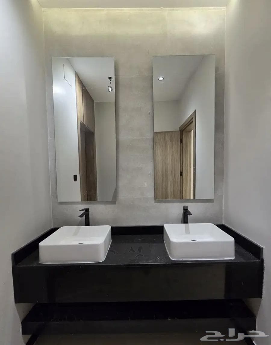 9 bedroom villa in Wali Al Ahd 6