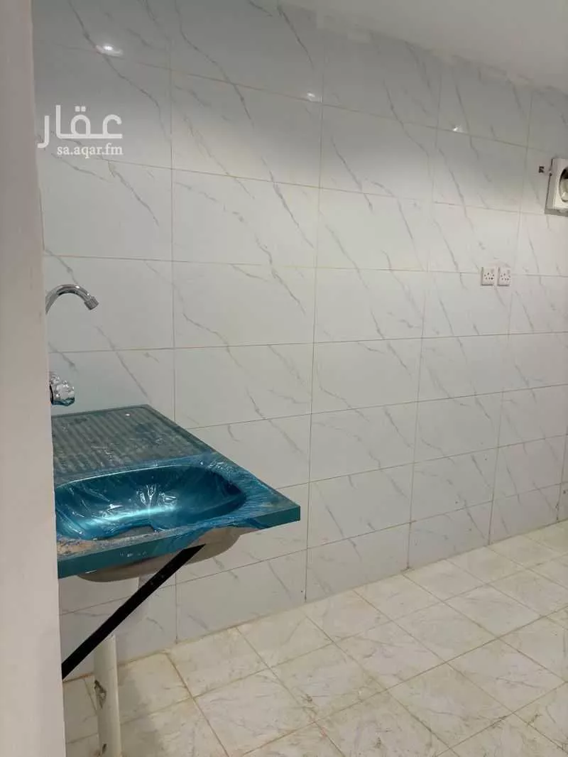 شقة 2 غرف في العريجاء الوسطى، الرياض