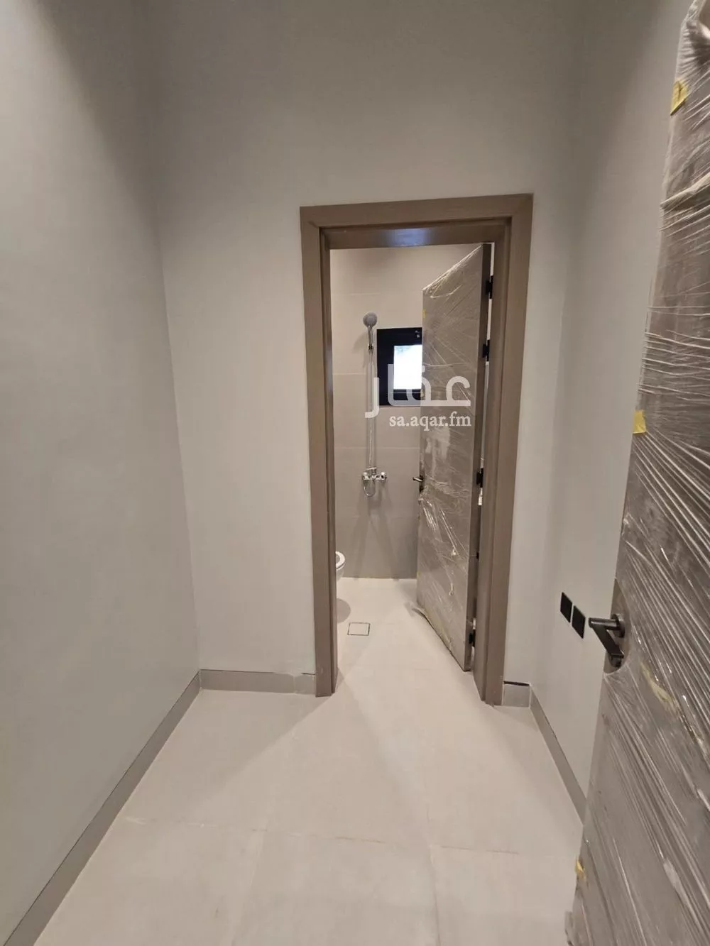 شقة 7 غرف في المعيزلة 10