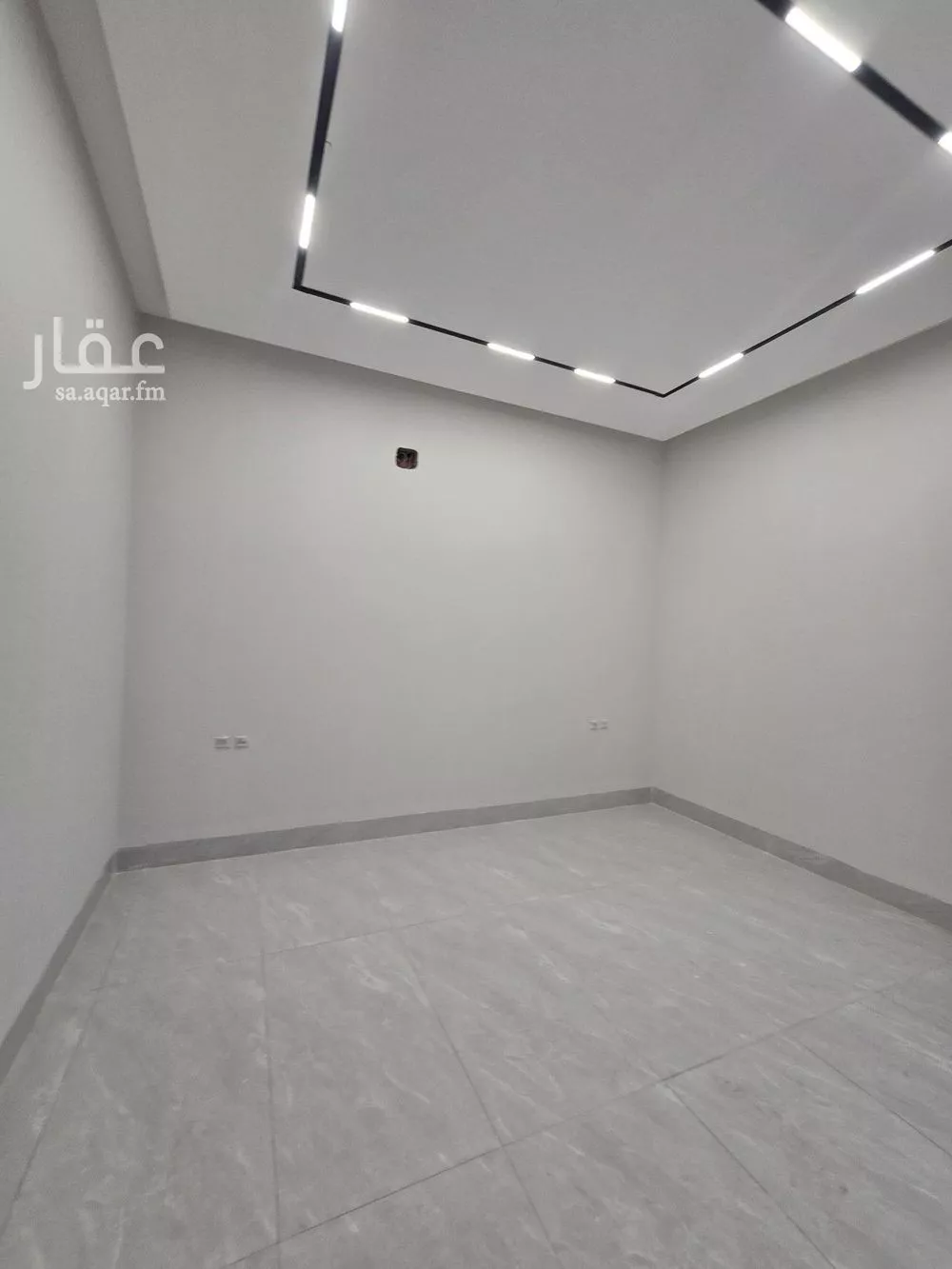 6 bedroom apartment in Al Maizilah 11