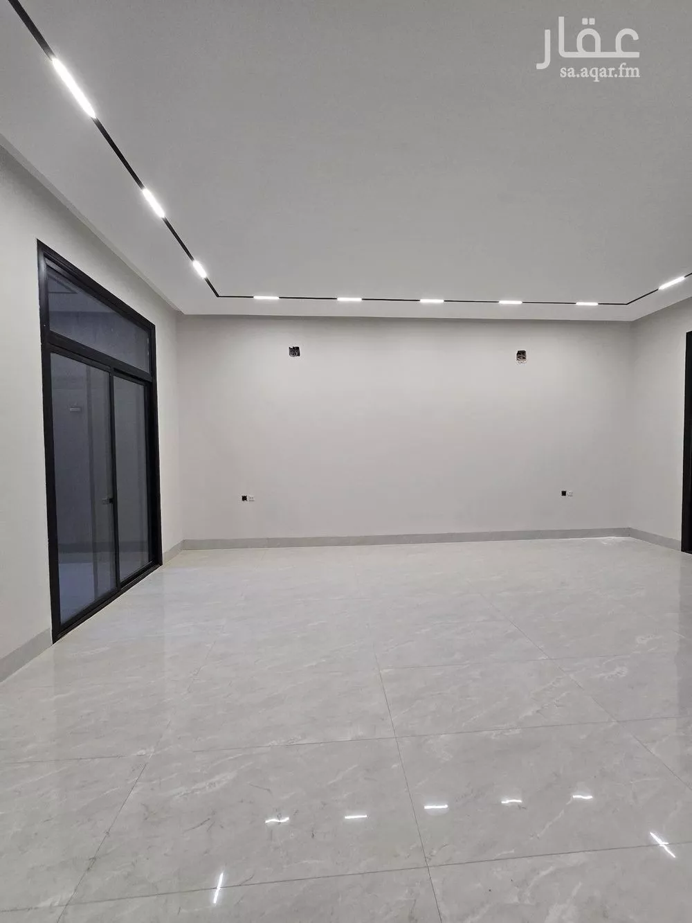 6 bedroom apartment in Al Maizilah 16