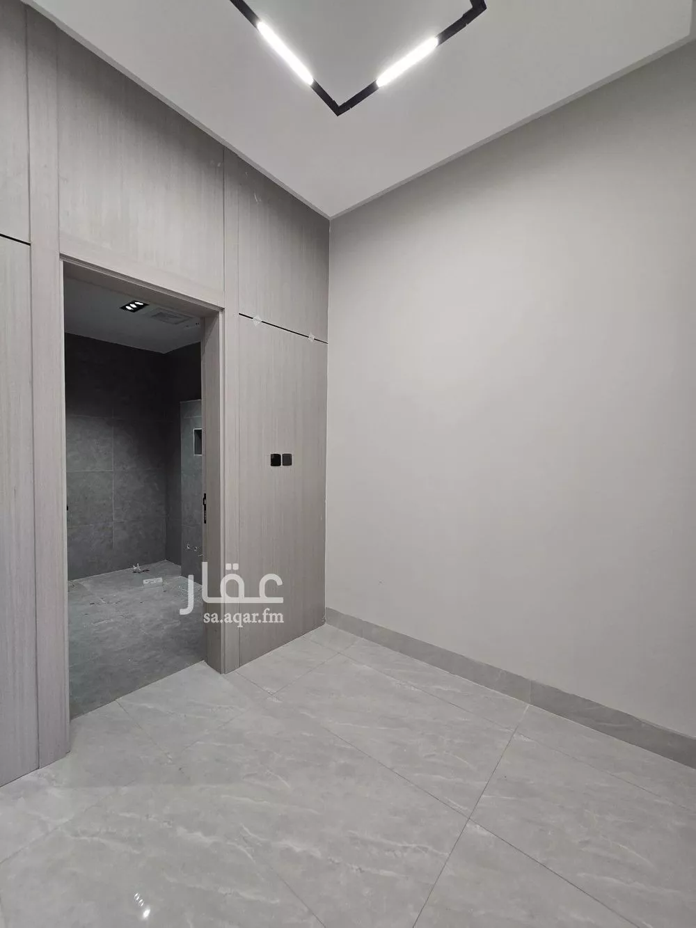6 bedroom apartment in Al Maizilah 10