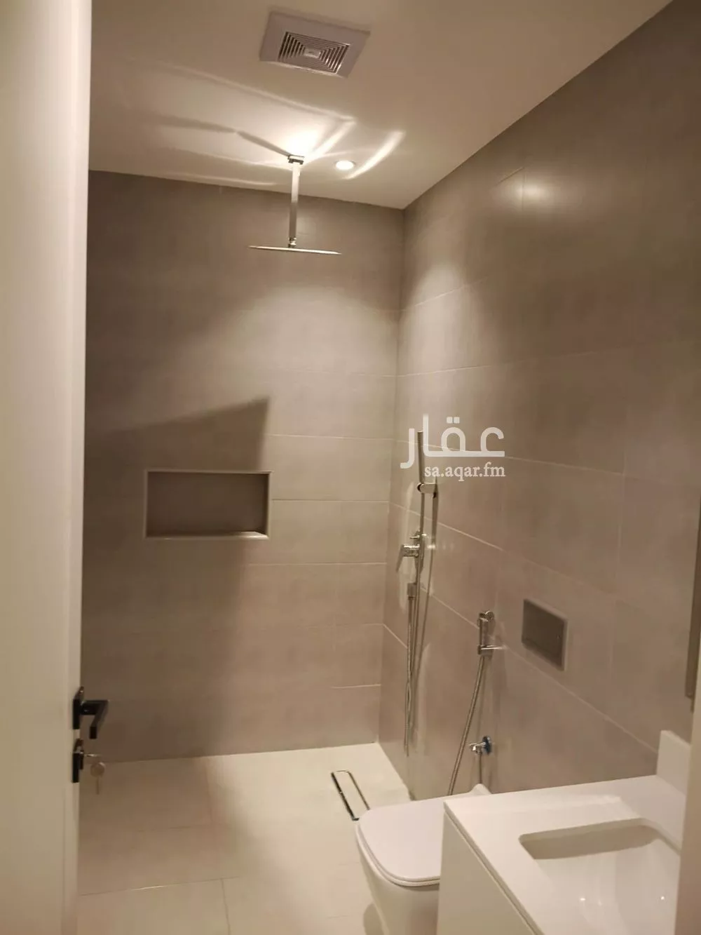 شقة 5 غرف في الصدفة، الدمام 12