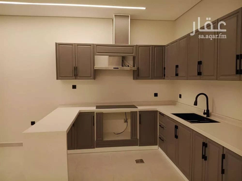 شقة 5 غرف في الصدفة، الدمام 14