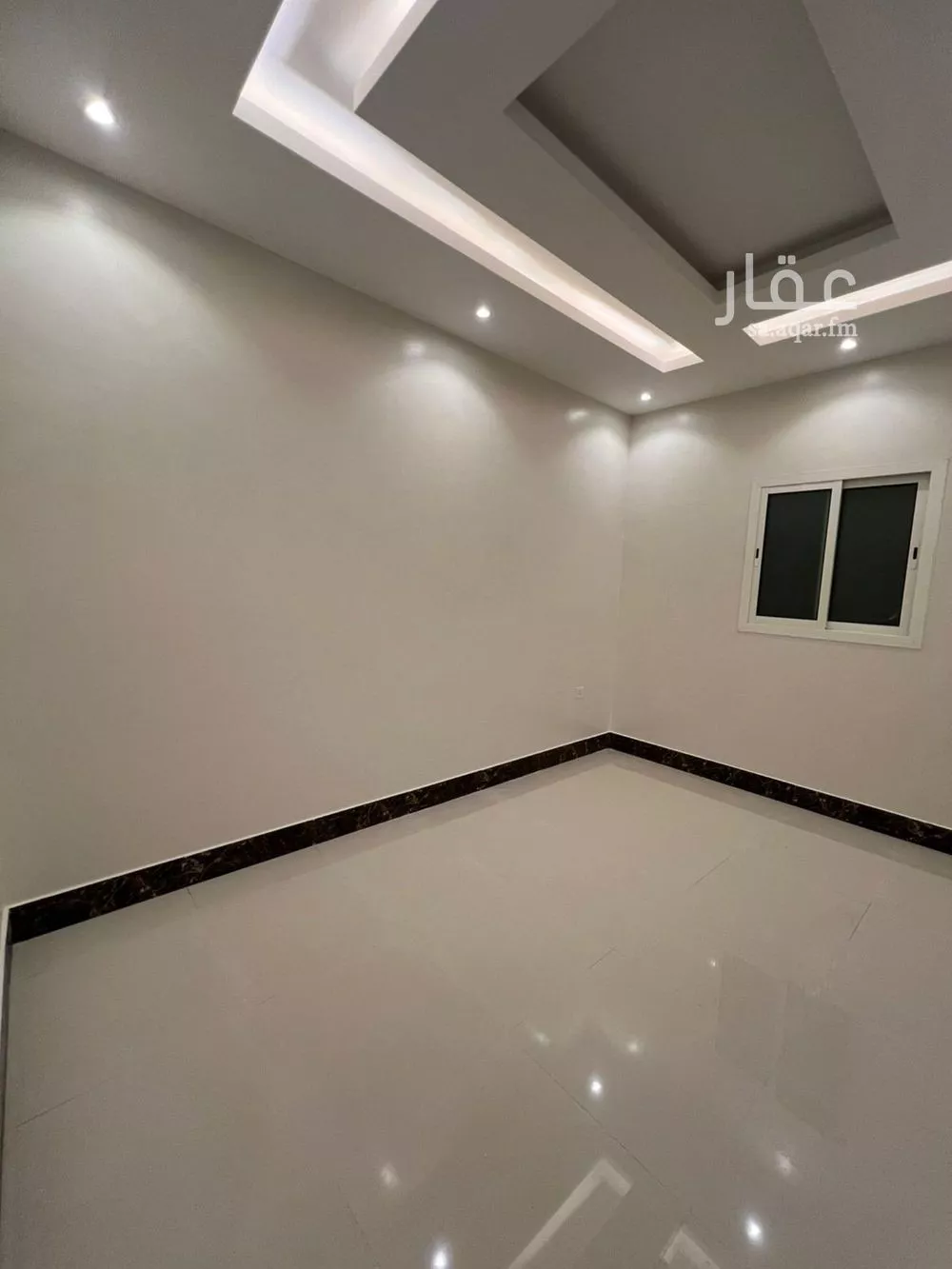 3 bedroom floor in Al Maizilah 2
