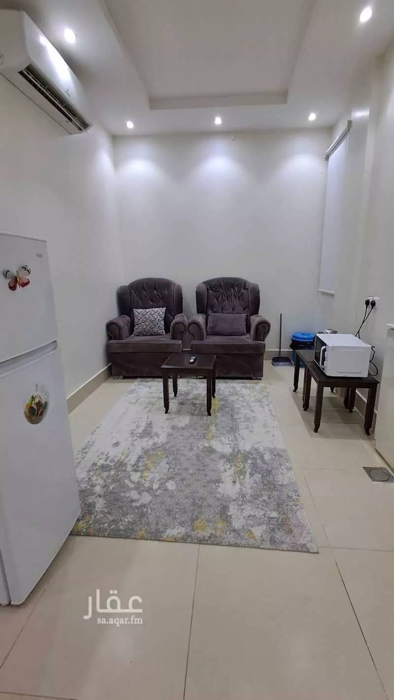 1 bedroom apartment in Al Maizilah 4