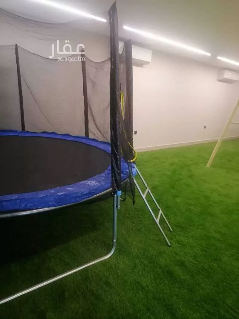 3 bedroom apartment in Al Bahr 16