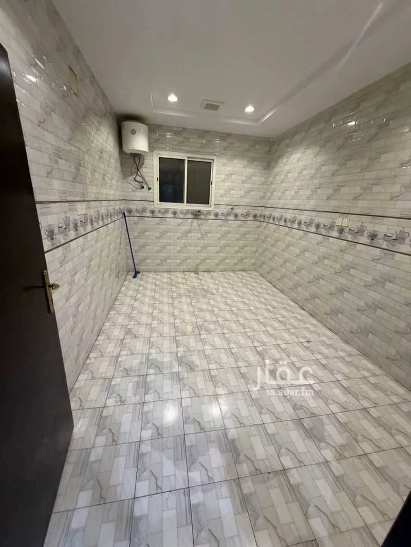 3 bedroom floor in Tuwaiq 6