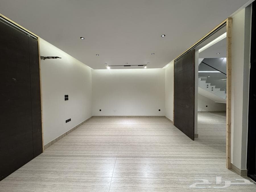 9 bedroom villa in Wali Al Ahd 2