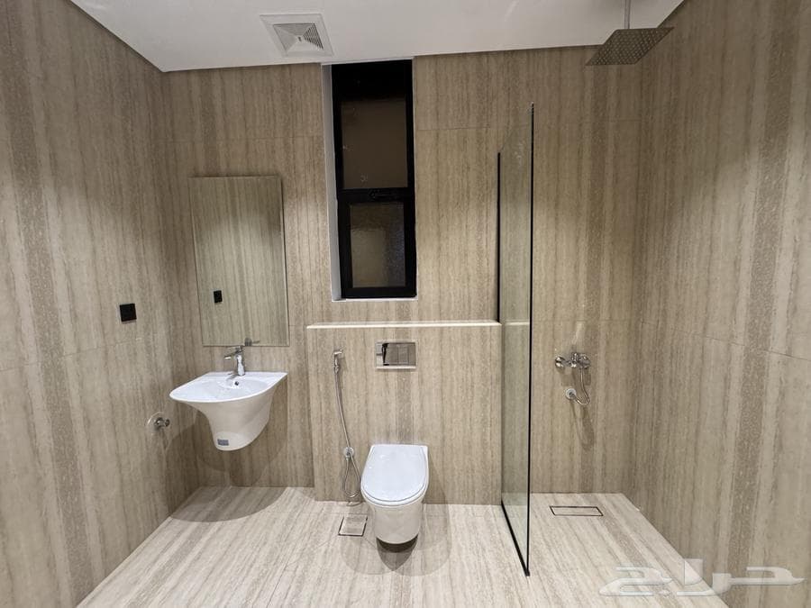 9 bedroom villa in Wali Al Ahd 12