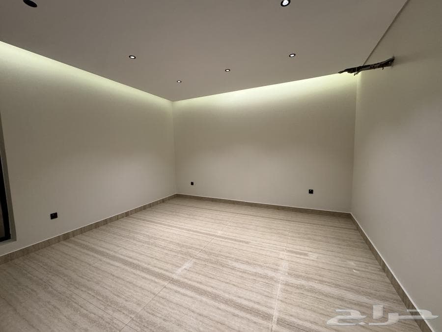 9 bedroom villa in Wali Al Ahd 15