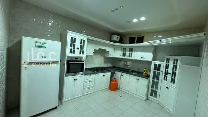 2 bedroom apartment in King Fahd, Madinah 2