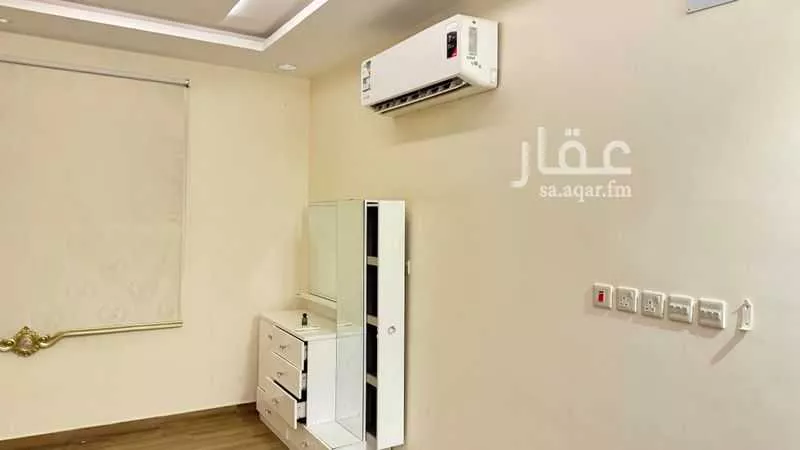 2 bedroom apartment in King Fahd, Madinah 3