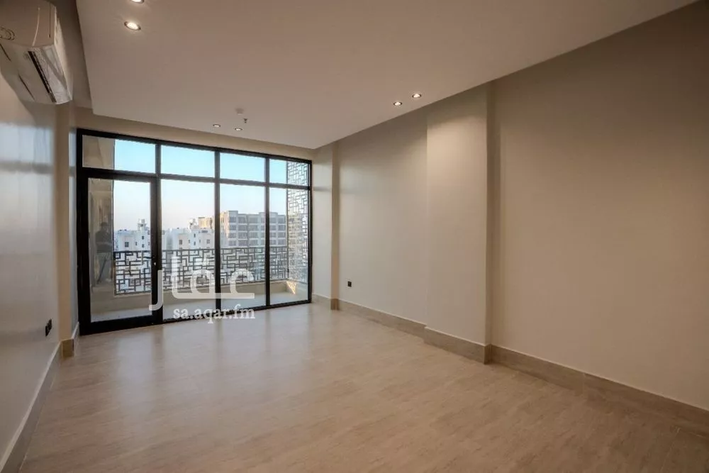 5 bedroom apartment in Ash Shulah 1