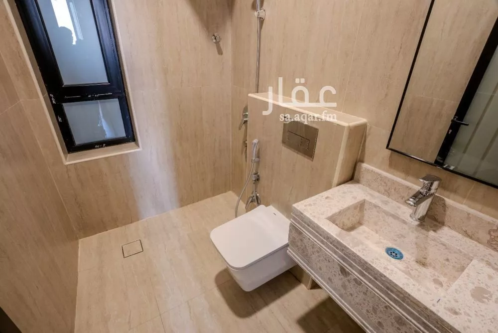 5 bedroom apartment in Ash Shulah 2