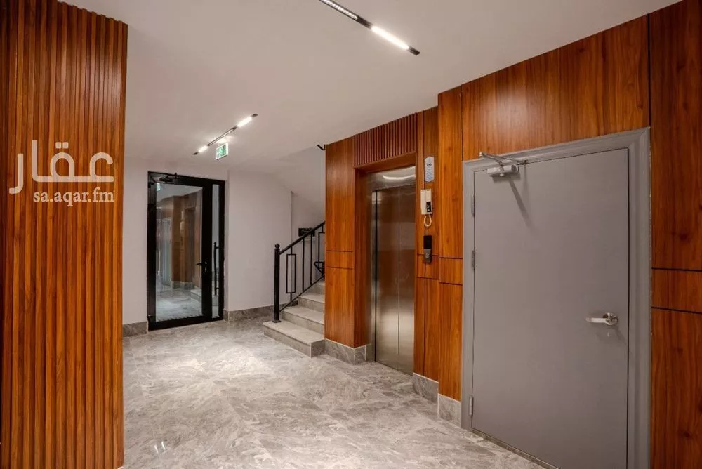 5 bedroom apartment in Ash Shulah 11