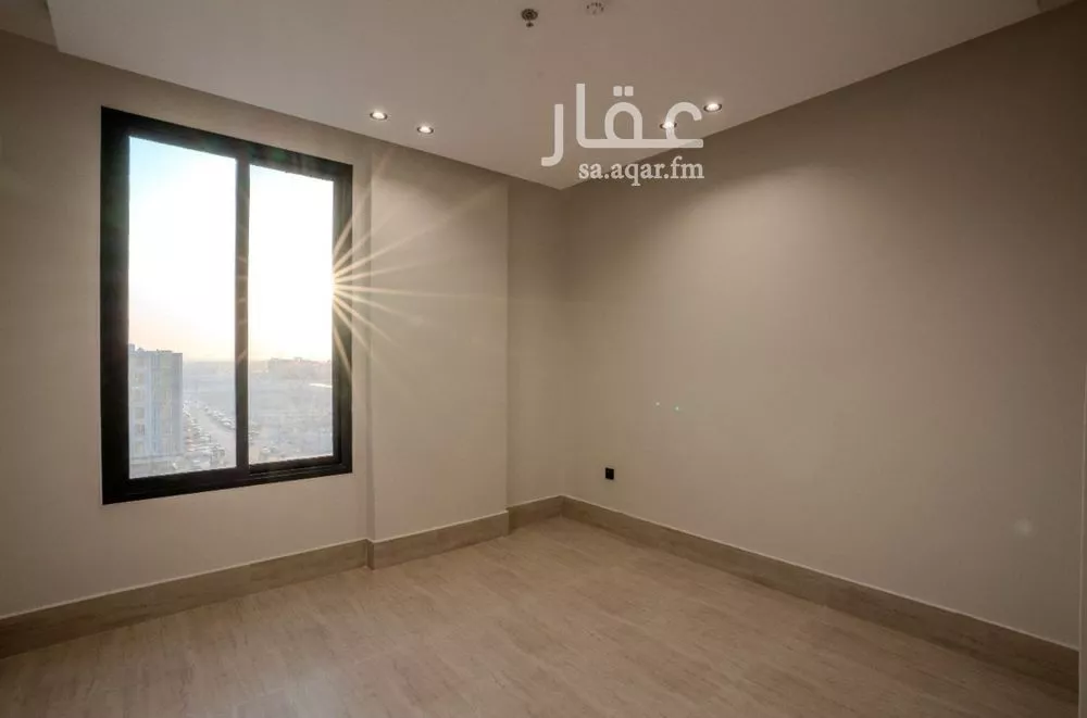 5 bedroom apartment in Ash Shulah 4