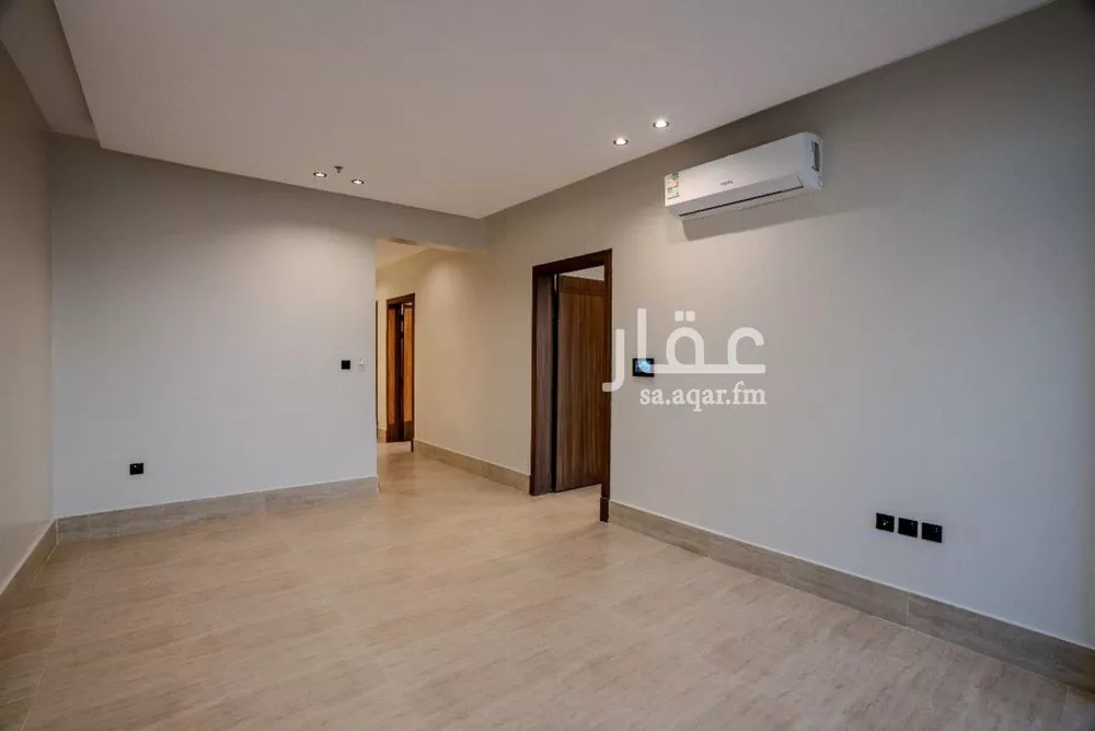 5 bedroom apartment in Ash Shulah 5