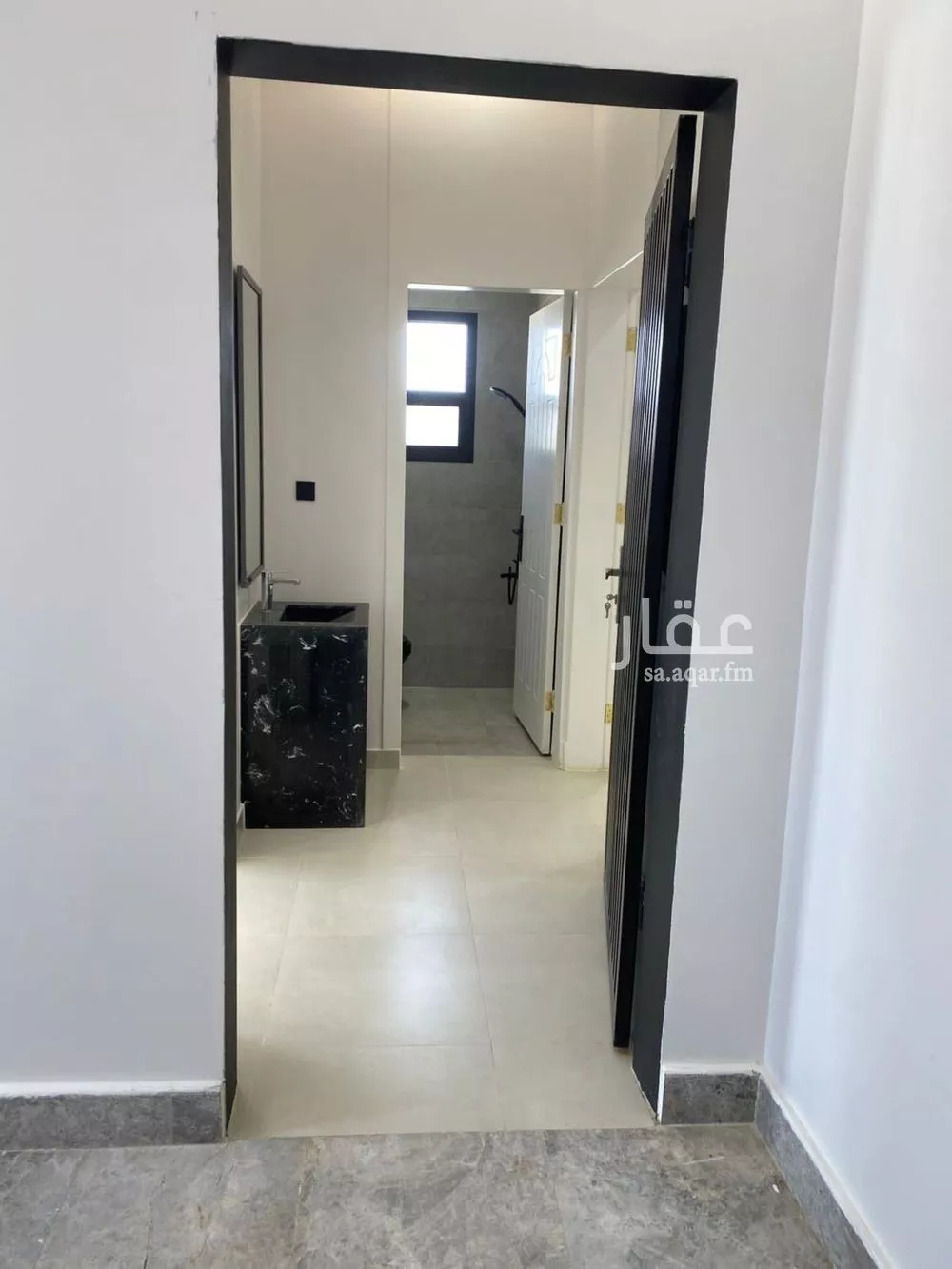 3 bedroom floor in Al Janadriyah 1