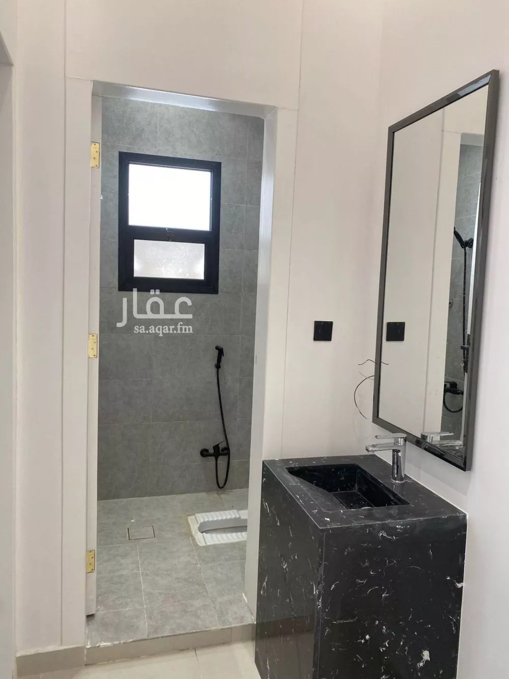 3 bedroom floor in Al Janadriyah 10