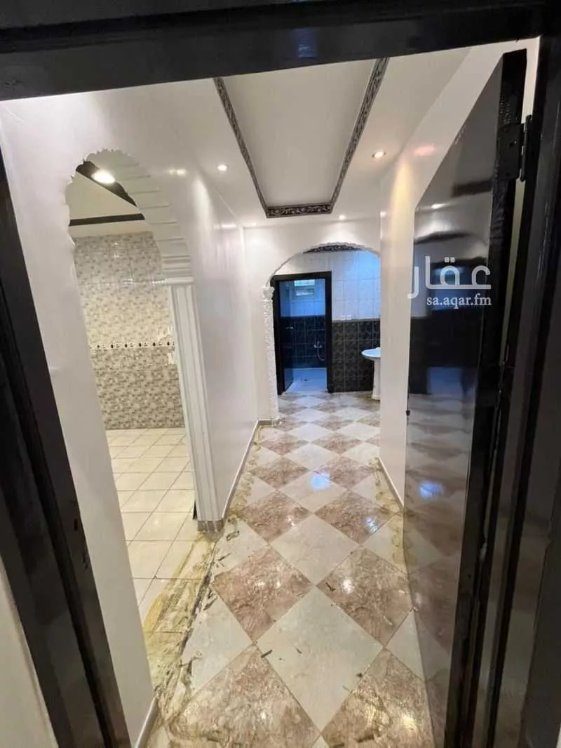 3 bedroom floor in Tuwaiq 1