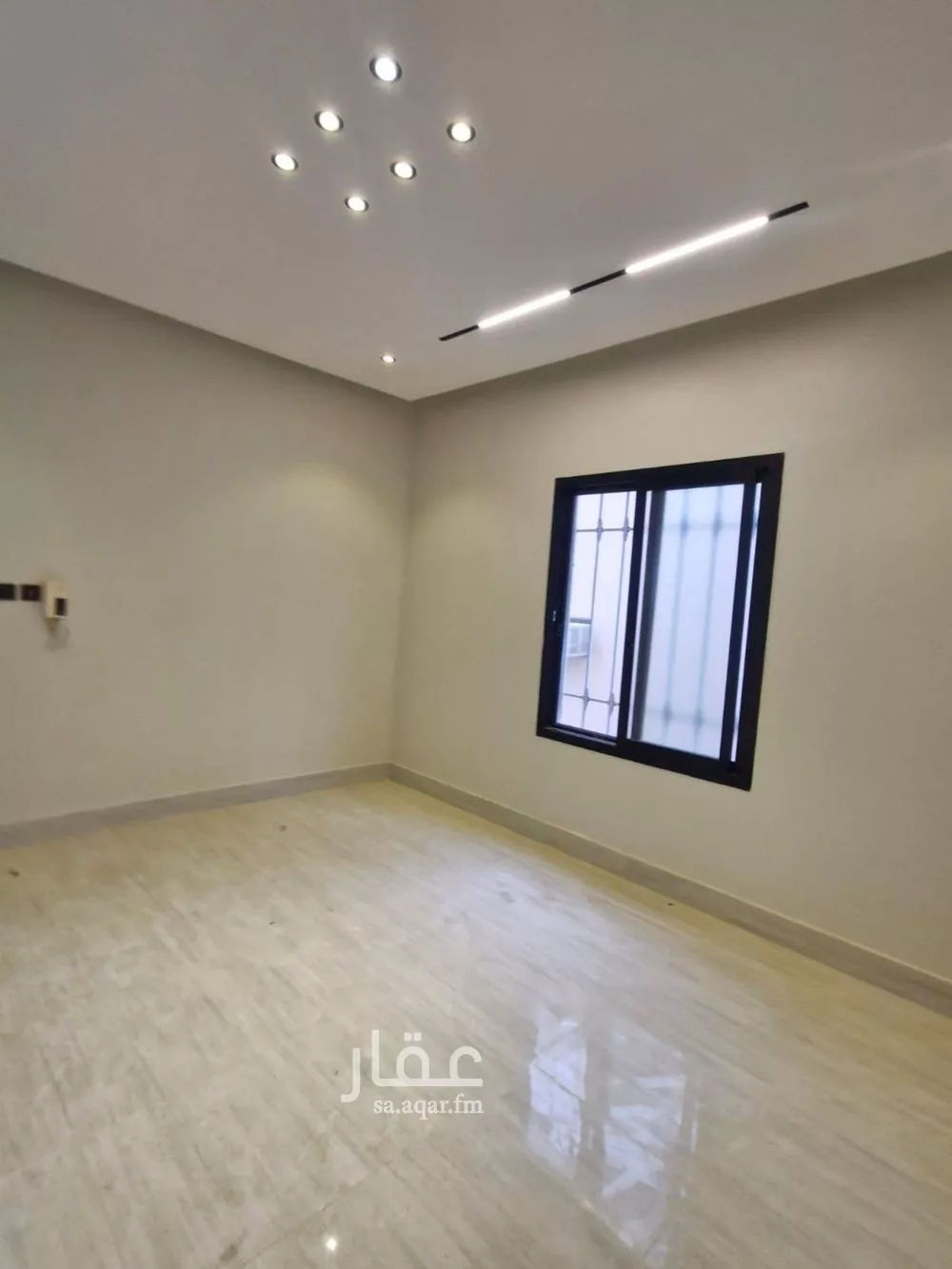 3 bedroom floor in Taibah 1