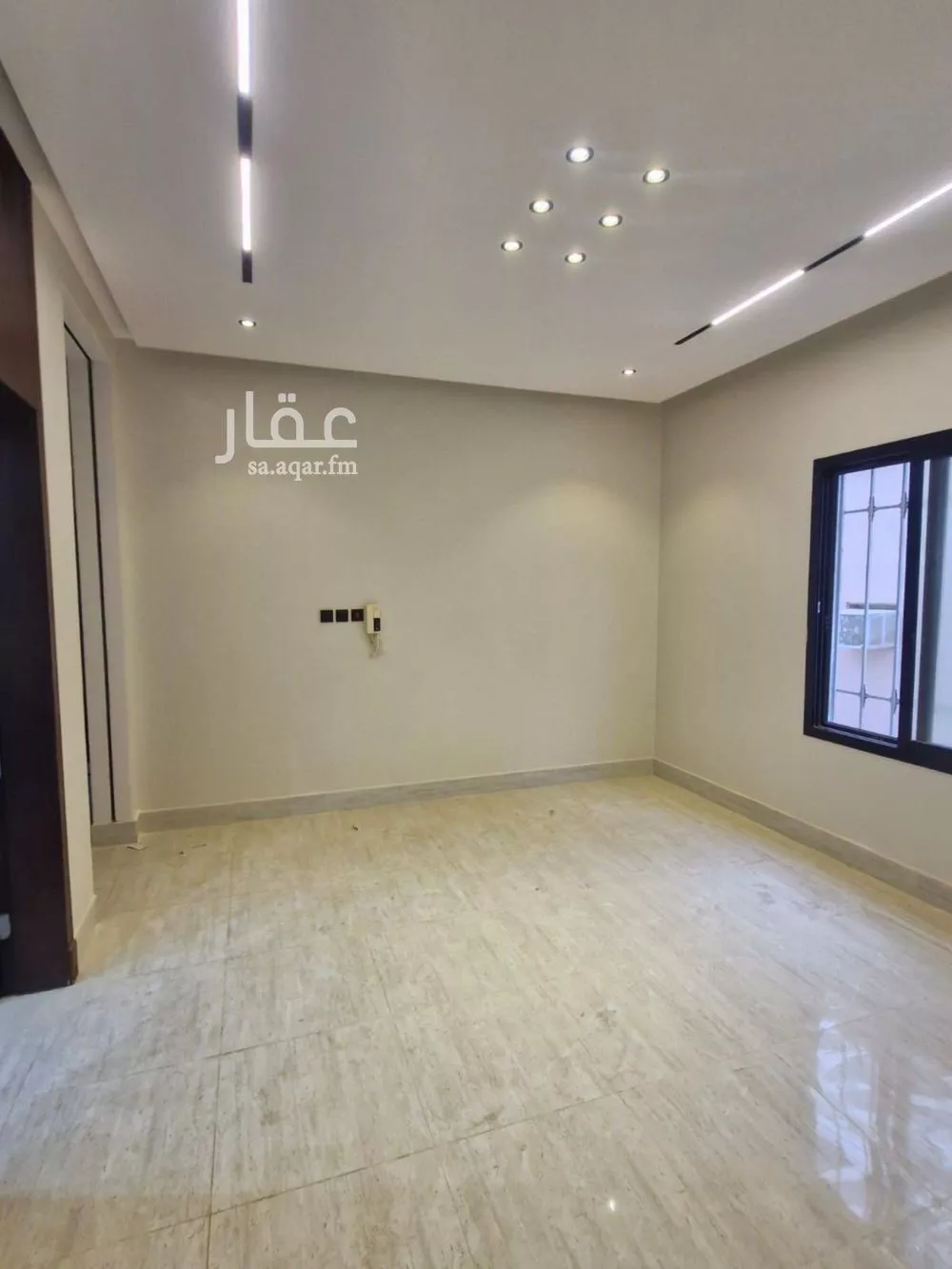 3 bedroom floor in Taibah 5