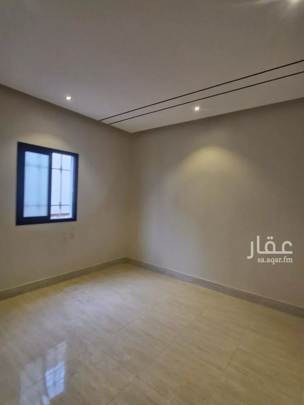 3 bedroom floor in Taibah 8