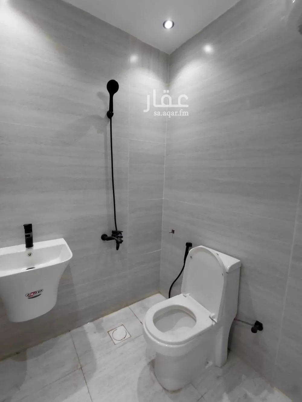1 bedroom apartment in Al Khaleej 4