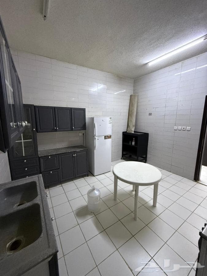 3 bedroom apartment in Al Rimal 2