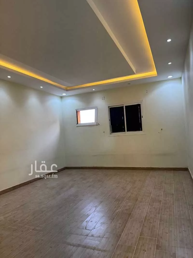 3 bedroom floor in Dhahrat Laban 3